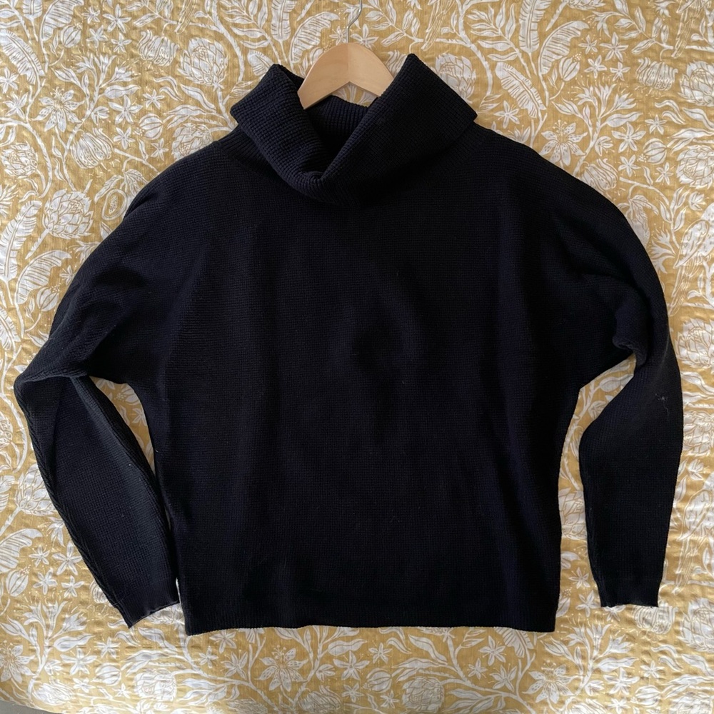 Cyrus black cropped bat wing Sweater